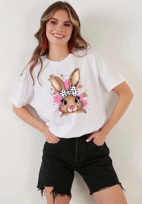 Дамски тениски с наши дизайни