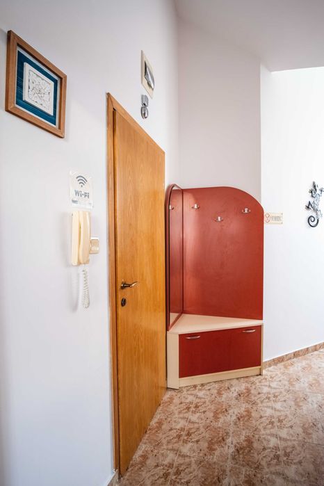 Дава се под наем Двустаен апартамент в Русе, Център - 50 кв.м за 484.5 € - Снимка #8