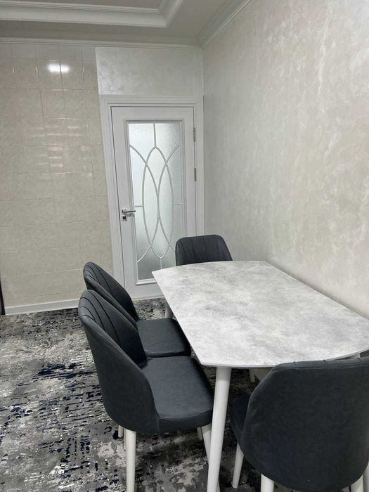 Сдаётся  Квартира по ул.Афрасияб  **