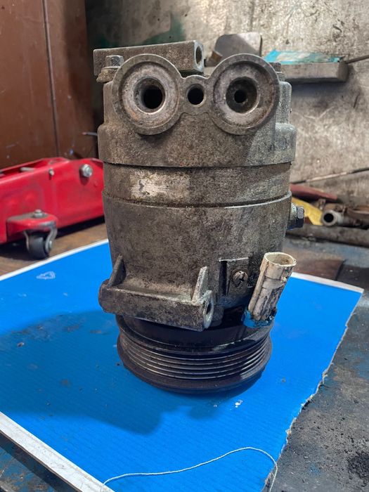 Продам запчасти опель омега б