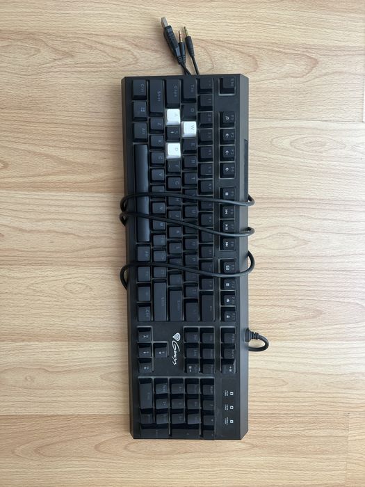 Vand set genesis casti si tastatura