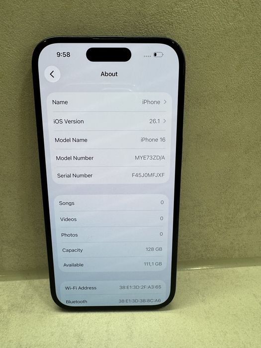 iPhone 16 128GB Black 91% Battery