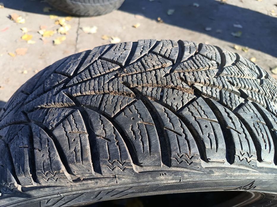 Anvelopa 215/60/R16 Snowboard Iarna BMW Seria 1 E81/E82/E87/E88 (facelift) (2007 - 2012)