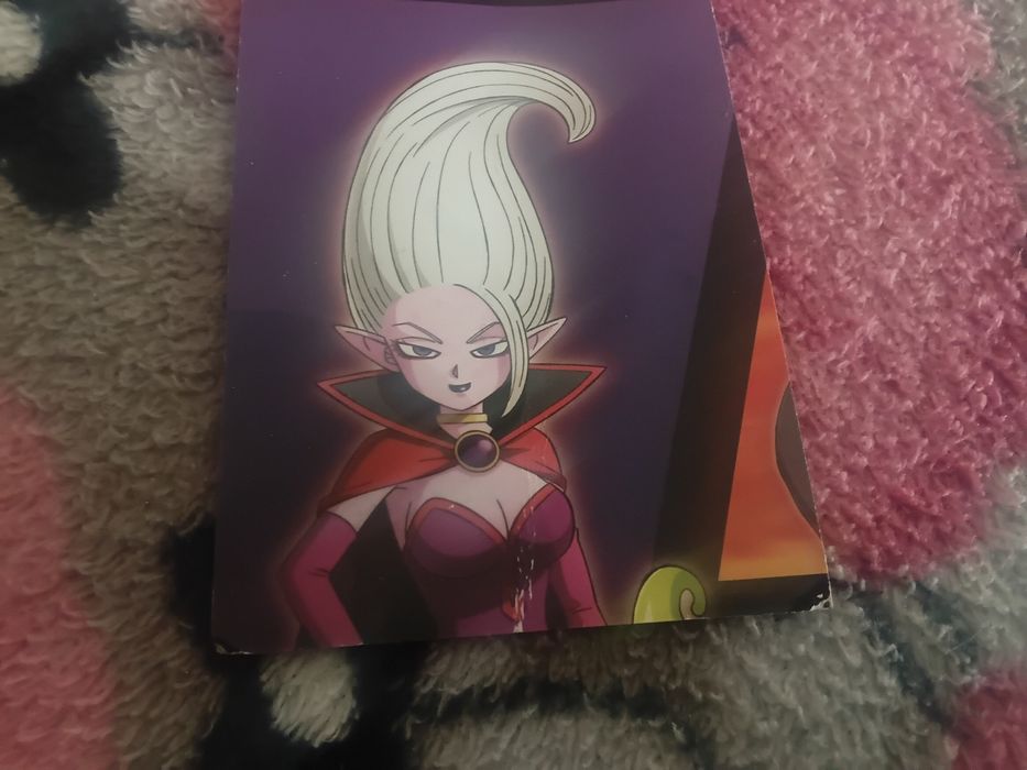 Dragon  Ball daima trading collection toate sunt in stare  perfecta/buna dar dr.arinsu are zgarieturi pe spate si pe fata pretul este negociabil.
