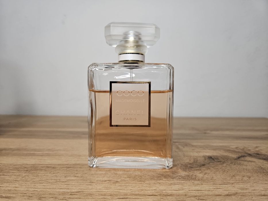 Отливки от дамски парфюми