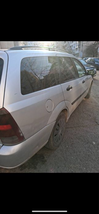 форд фокус продавам