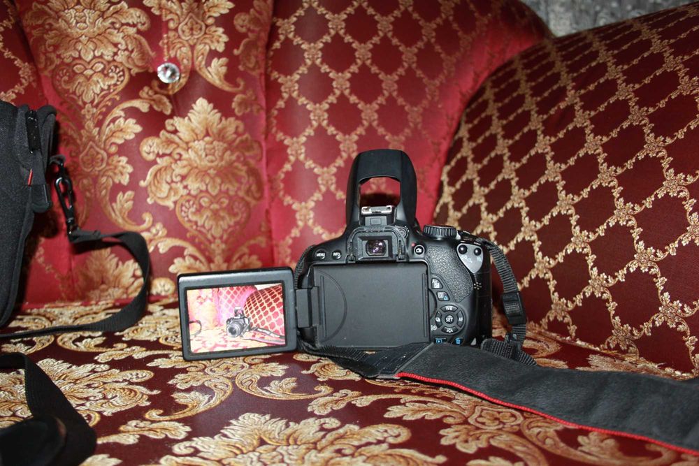 Фотоаппарат Canon EOS 650D