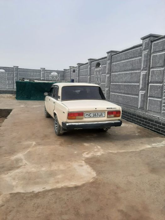 2107 пул зарур шу учун сотаяпман