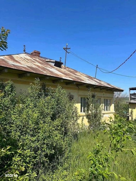 De vanzare casa batraneasca si teren de 1847mp in Horia, 48500euro