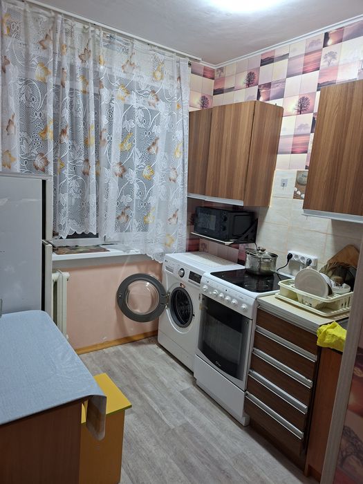 Посуточно 2-х комн. 3мкр.