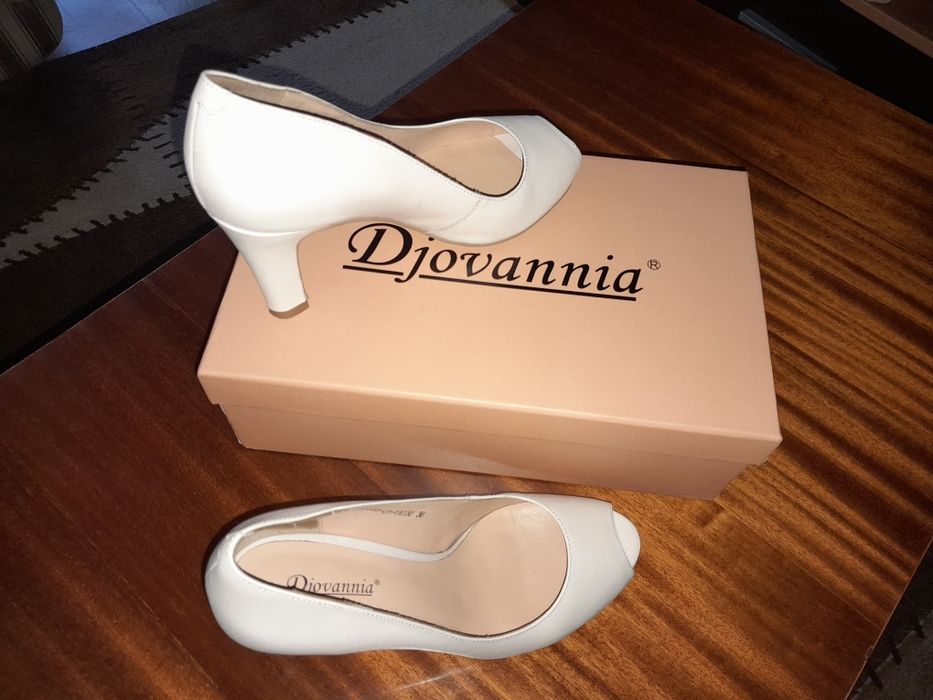 Продам туфли женские