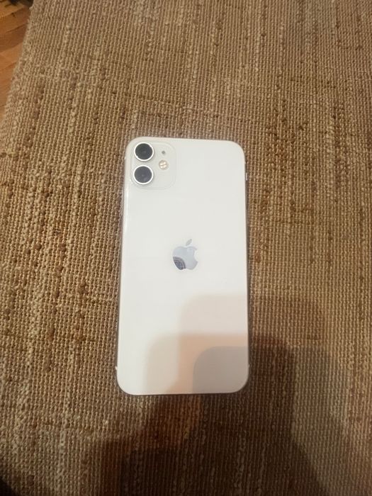 iphone 11 64 gb запазен