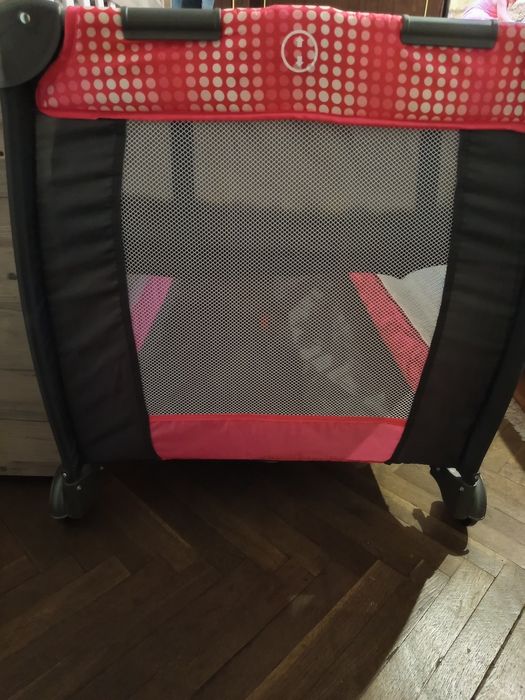 Сгъваема кошара,нагревател за мляко и още нещо