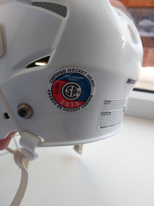 хоккейный шлем bauer