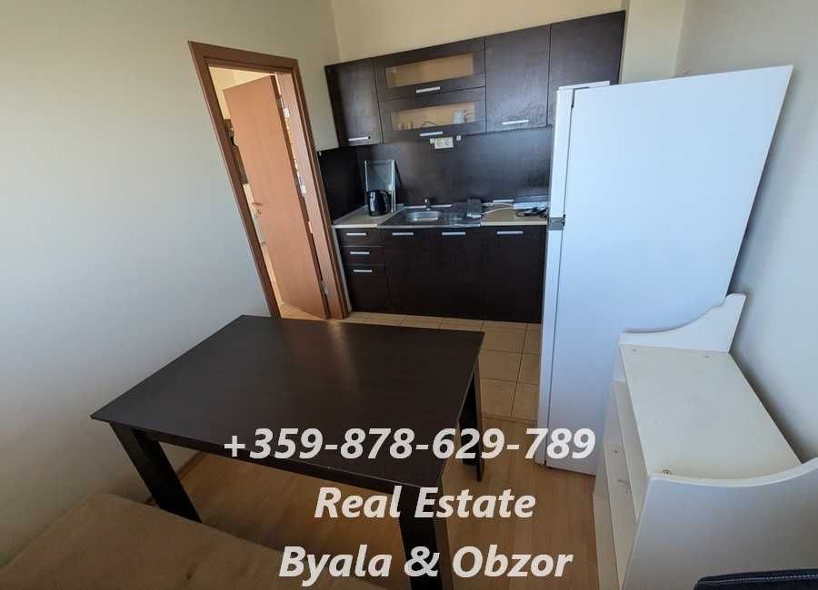 Продава се Двустаен апартамент в Бяла - 50 кв.м за 582 €/кв.м - Снимка #12