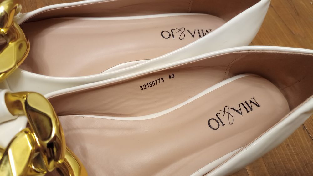 Дамски бели обувки Номер 40