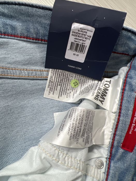 Джинсы Tommy Hilfiger