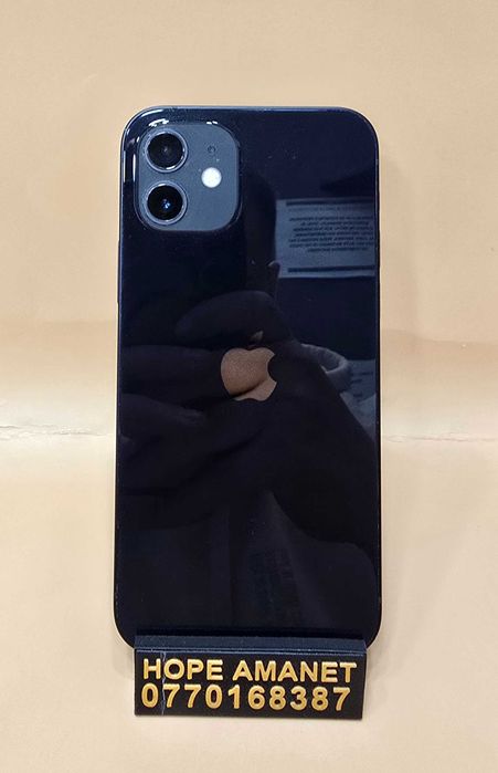 Hope Amanet P4 iPhone 12 / 64GB Baterie 83%