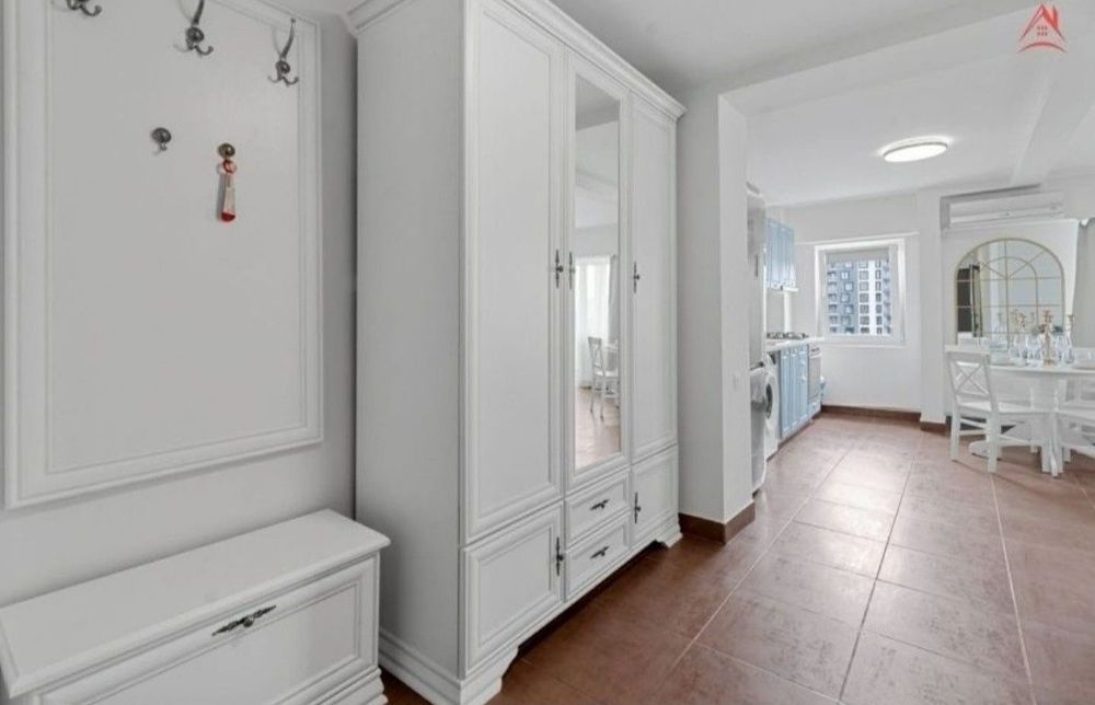 Vand garsoniera lux
