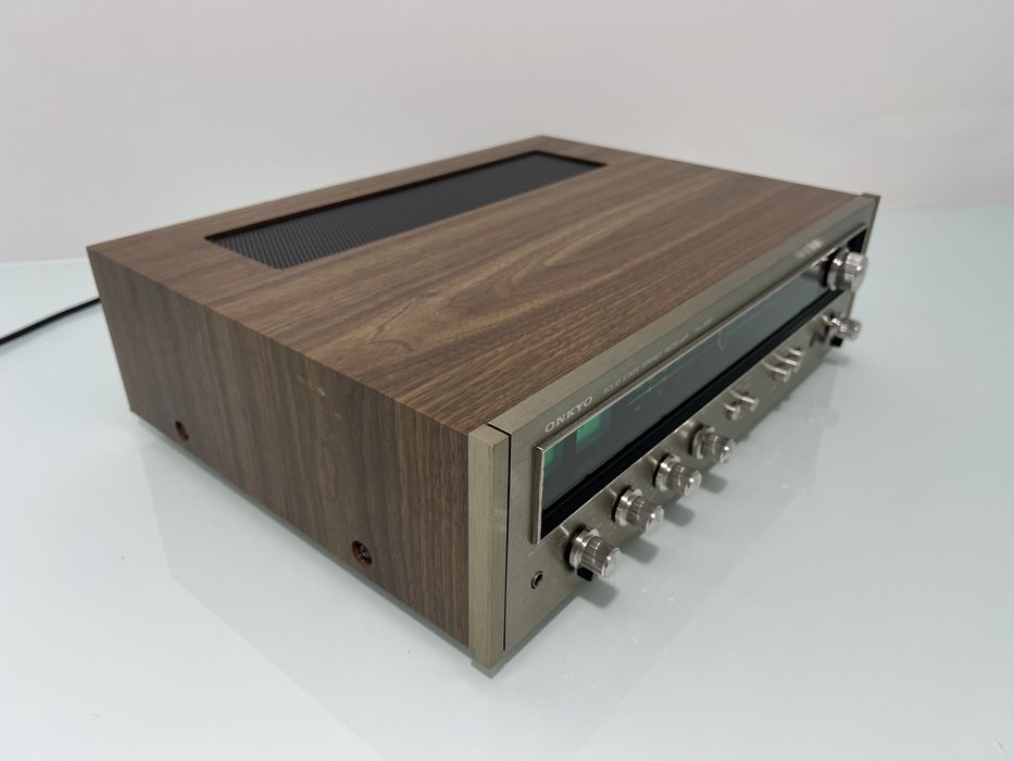 Receiver/Amplificator Onkyo TX-330 fabricat în Japonia