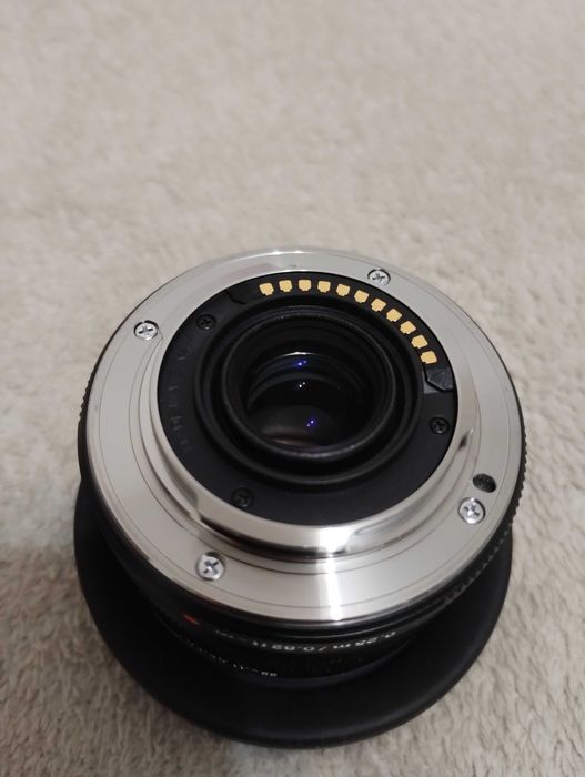 Obiectiv Olympus 17mm f1.8