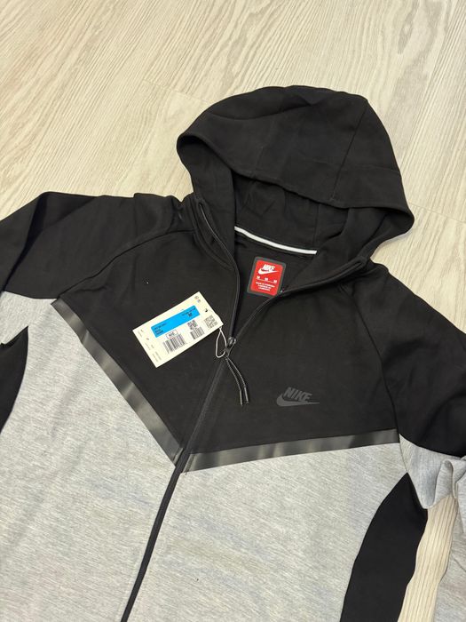 Trening Nike tech fleece grey/gri produs premium