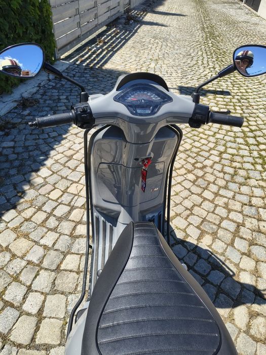 Vespa Sprint S 50куб.