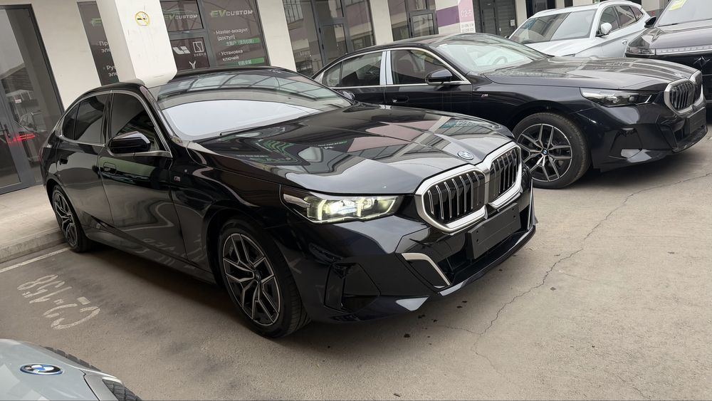 BMW i5 35L M-Sport 2014 yil