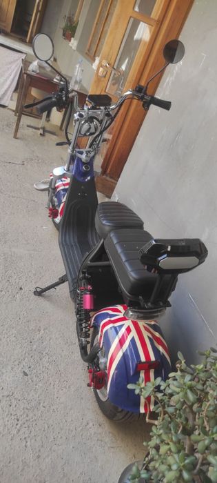 Skuter  elektroni sotiladi holat zor kop yurmagan