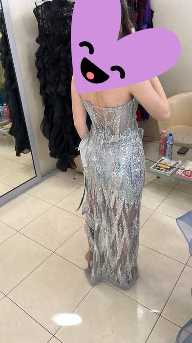 Официална рокля С размер