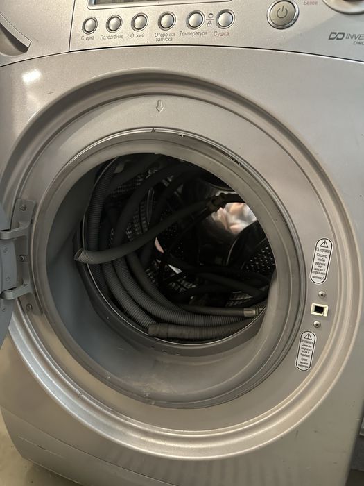 Продам стиральную машину с сушилкой