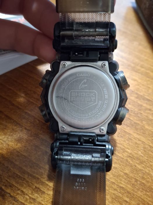 Продавам G-Shock Ga-900SKE-8AER