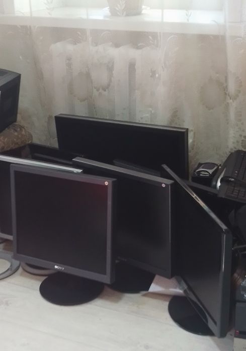 Монитор для видео наблюдения бу