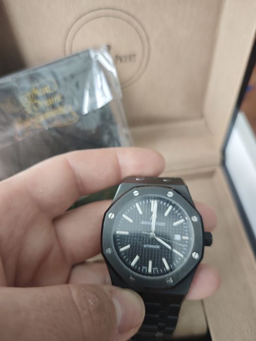 Мъжки часовник с автоматичен механизъм