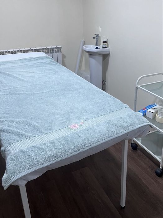 Продам кушетку в отличном состоянии