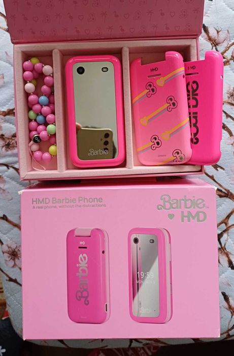 HMD Мобилен телефон HMD Barbie