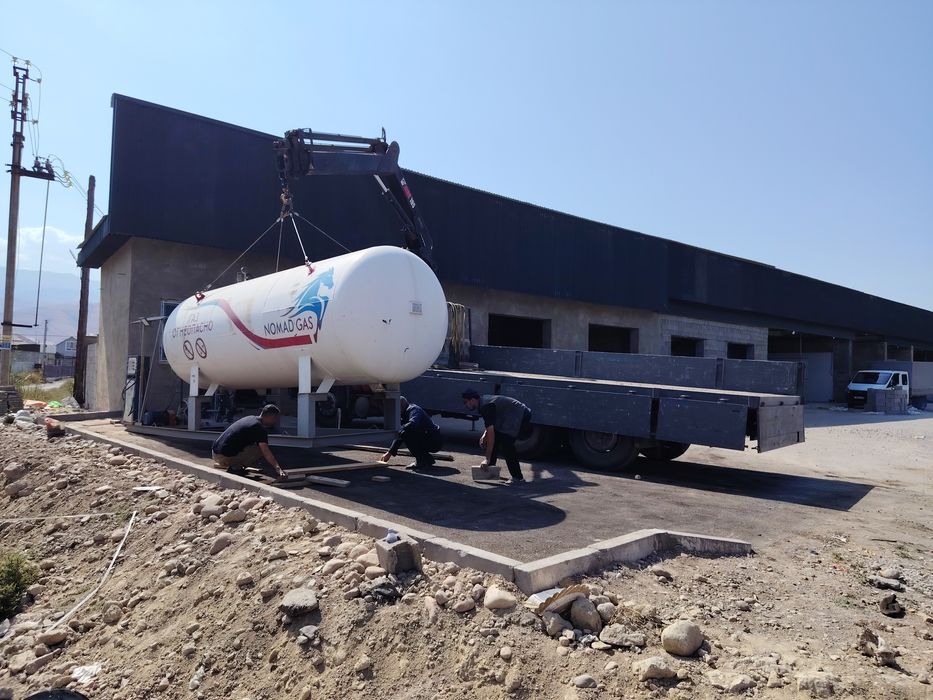 Манипулятор перевозки контейнер 20