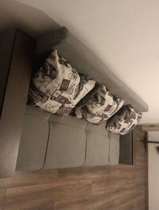 Продам диван в хорошем состоянии