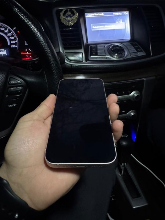 iphone 13 розовый цвет