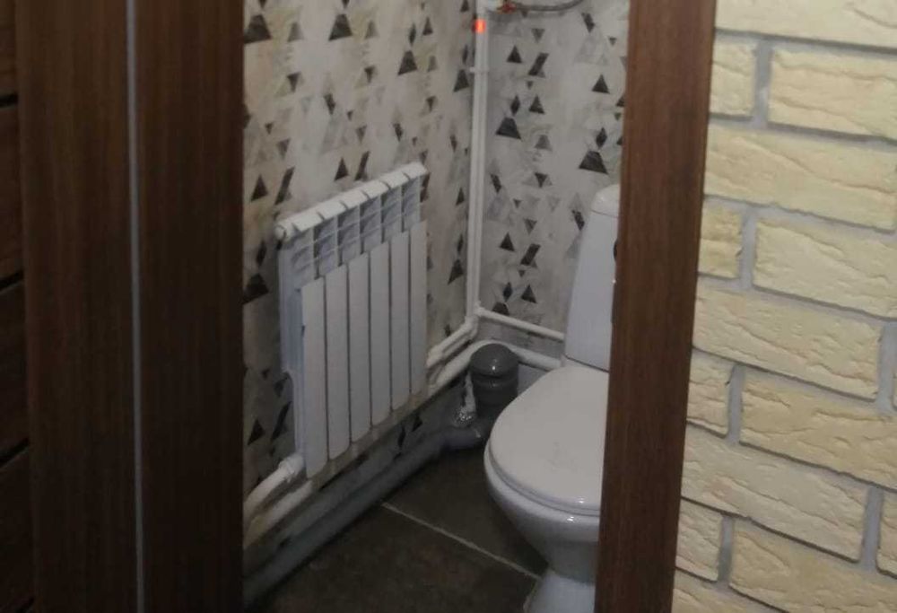 Продам теплый жилой дом с. Петерфельд!!!