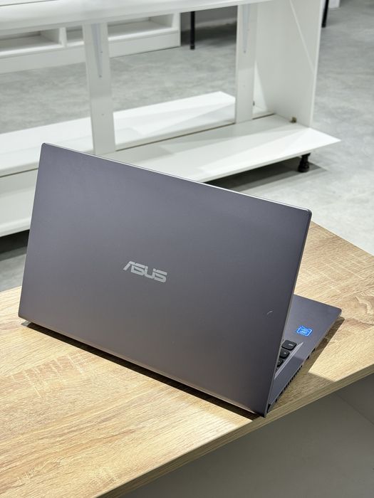 Ноутбук Asus X515M