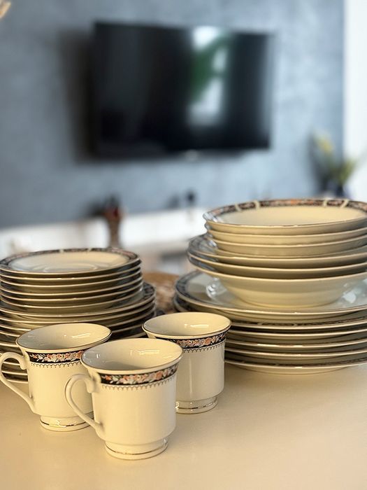 Набор посуды на 6 человек