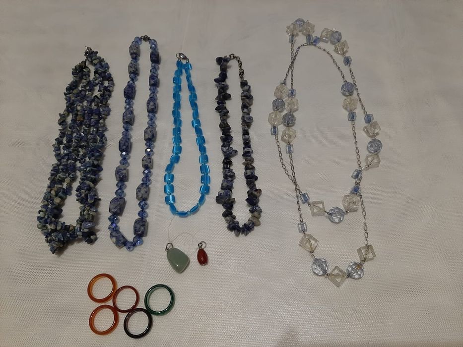 Украшения из натурального камня