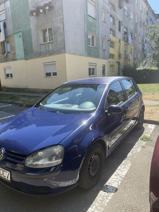Golf 5 - 1.6 FSI