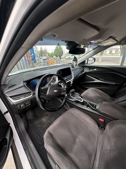 Chevrolet Menlo