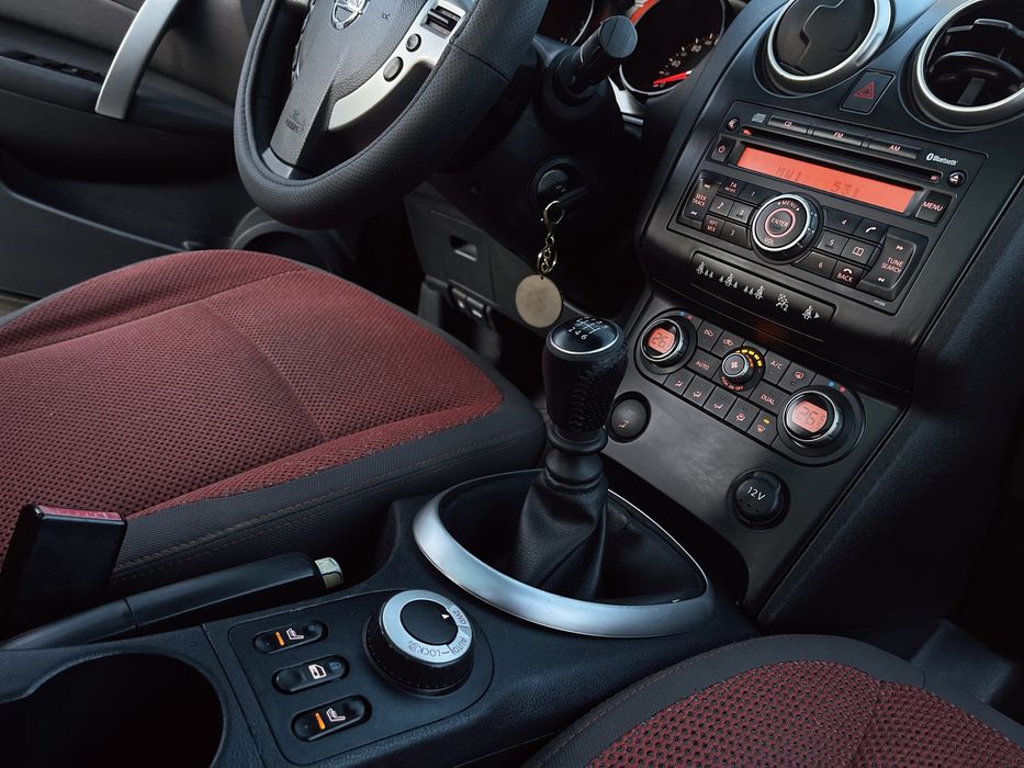 ~ Nissan QASHQAI 2.0 Diesel 150 CP ~ 4X4 LA BUTON ~ FULL ~ IMPECABIL ~