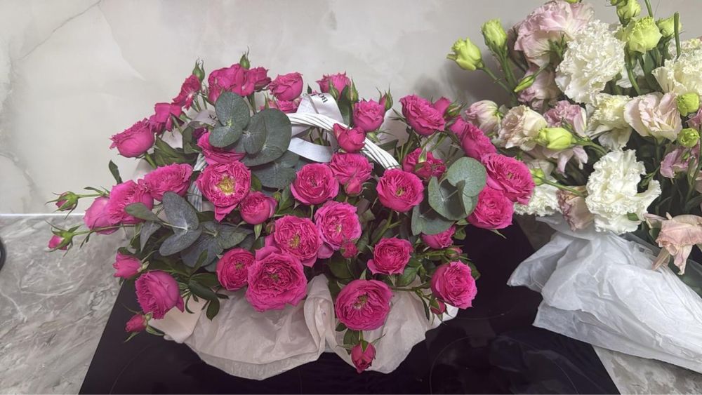 Цветы все по 5000 тенге