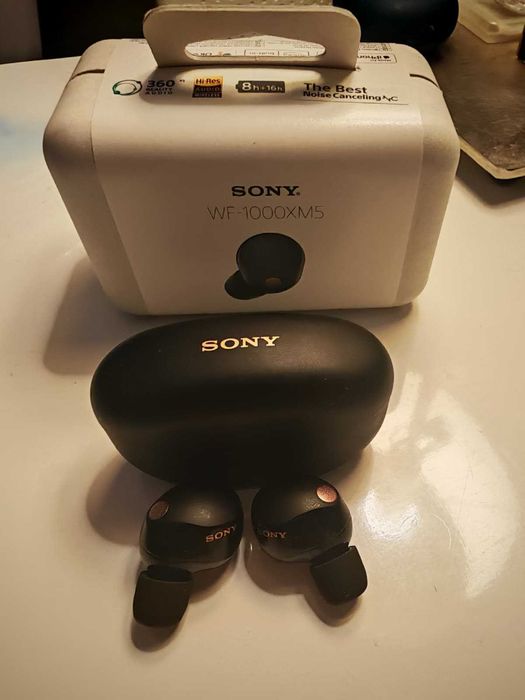 Vand casti Sony WF-1000XM5