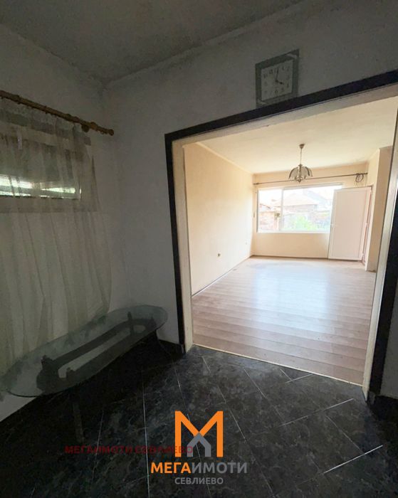 Продава се Къща в Севлиево - 206 кв.м за 186 €/кв.м - Снимка #3