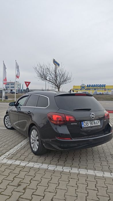 Opel Astra j Sport Tourer